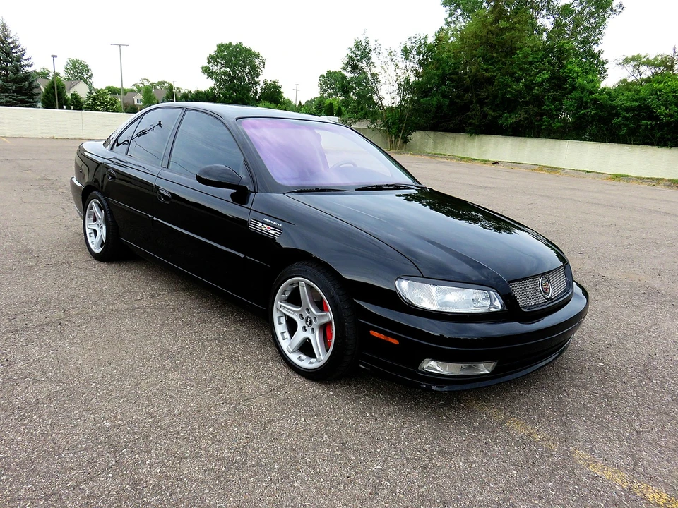 2001 Cadillac Catera - Image 3 of 31
