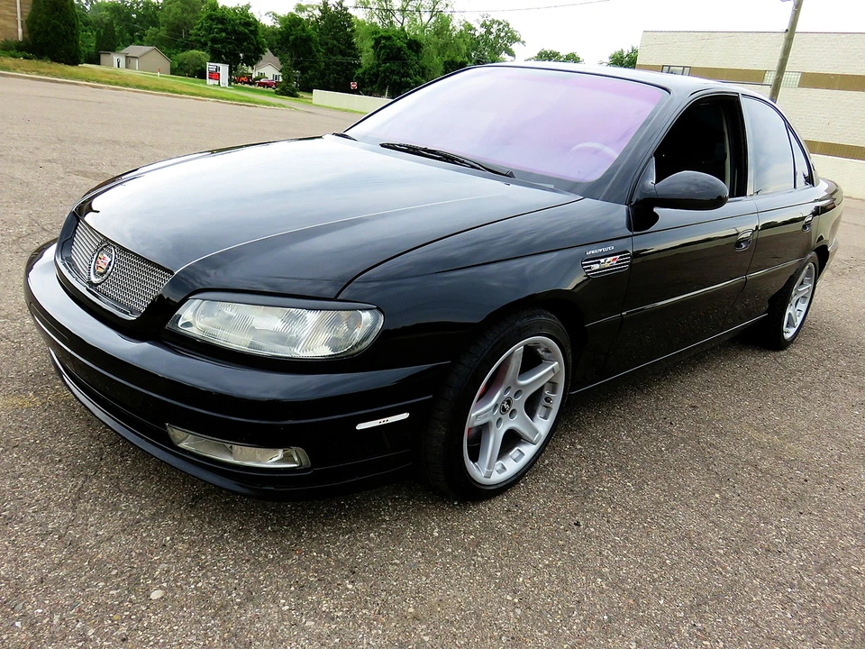 2001 Cadillac Catera - Image 15 of 31
