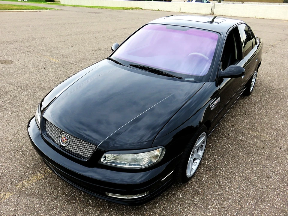 2001 Cadillac Catera - Image 14 of 31