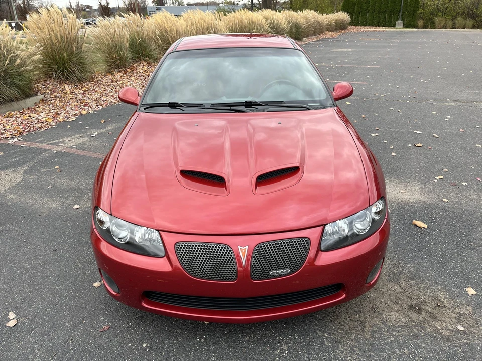 2006 Pontiac GTO 4th Gen - Image 9 of 31