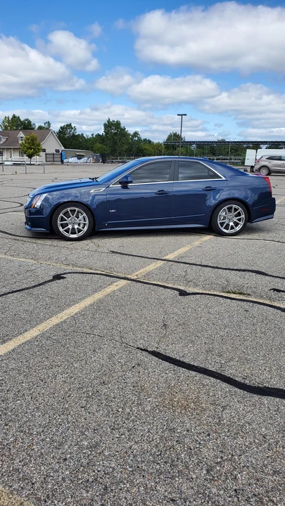 2009 Cadillac CTS-V 2nd Gen - Image 15 of 31
