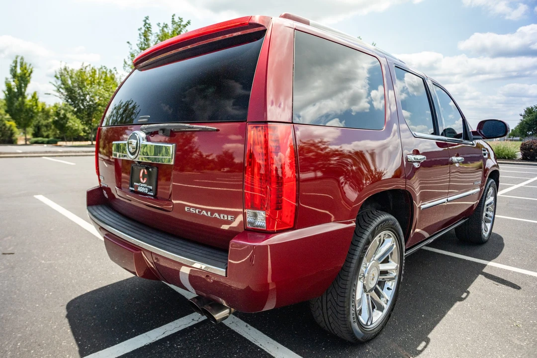 2010 Cadillac Escalade & EXT 3rd Gen - Image 10 of 31