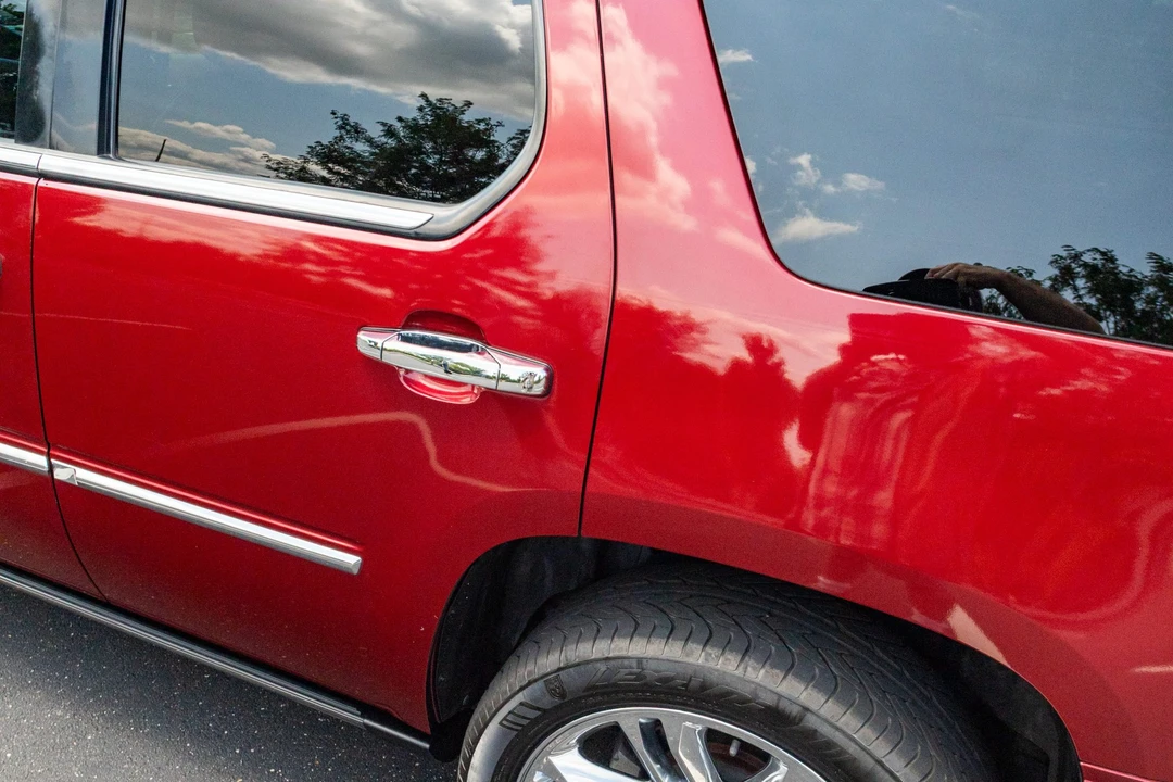 2010 Cadillac Escalade & EXT 3rd Gen - Image 27 of 31