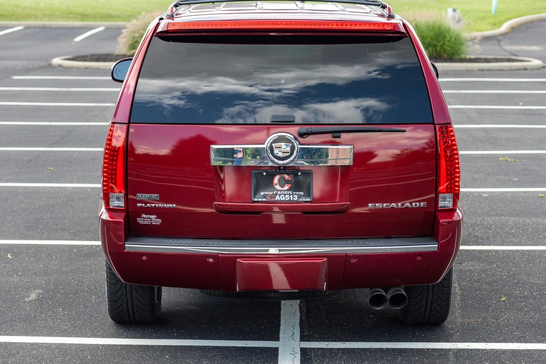 2010 Cadillac Escalade & EXT 3rd Gen - Image 12 of 31