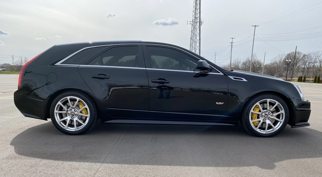 2012 Cadillac CTS-V 2nd Gen - Image 4 of 31