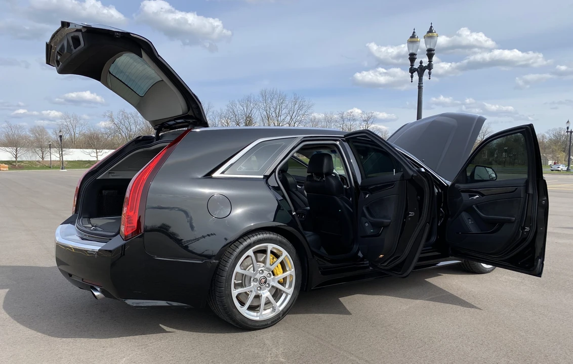 2012 Cadillac CTS-V 2nd Gen - Image 27 of 31