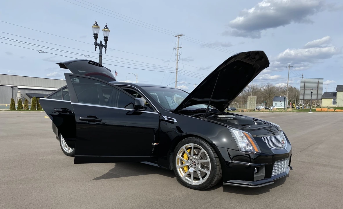 2012 Cadillac CTS-V 2nd Gen - Image 24 of 31