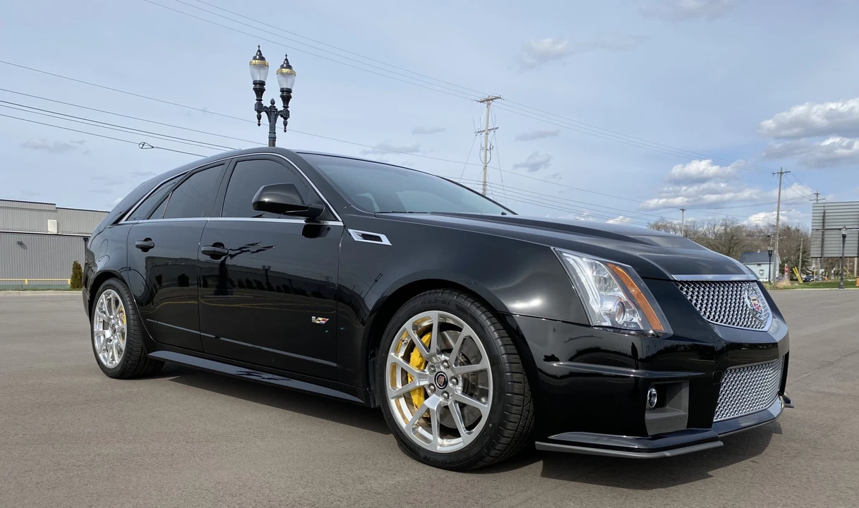 2012 Cadillac CTS-V 2nd Gen - Image 3 of 31