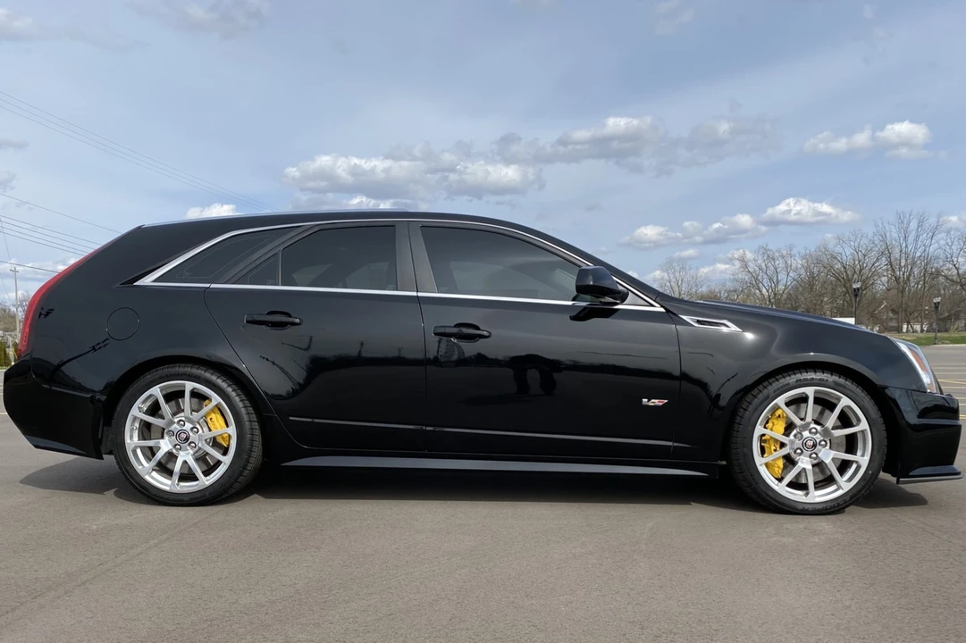 2012 Cadillac CTS-V 2nd Gen - Image 5 of 31