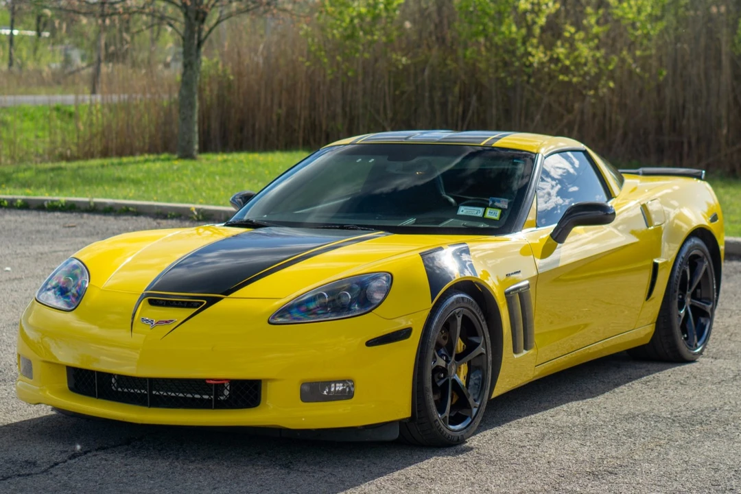 2013 Chevrolet Corvette C6 Grand Sport - Image 1 of 31