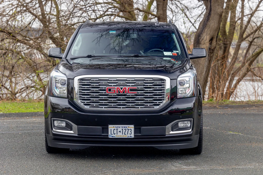 2018 GMC Yukon 4th Gen - Image 21 of 31