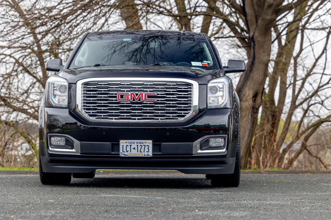 2018 GMC Yukon 4th Gen - Image 23 of 31