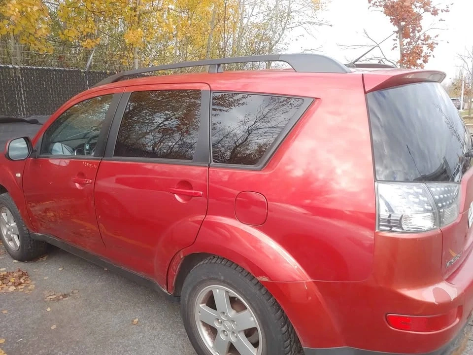 2008 Mitsubishi Outlander - Image 5 of 8