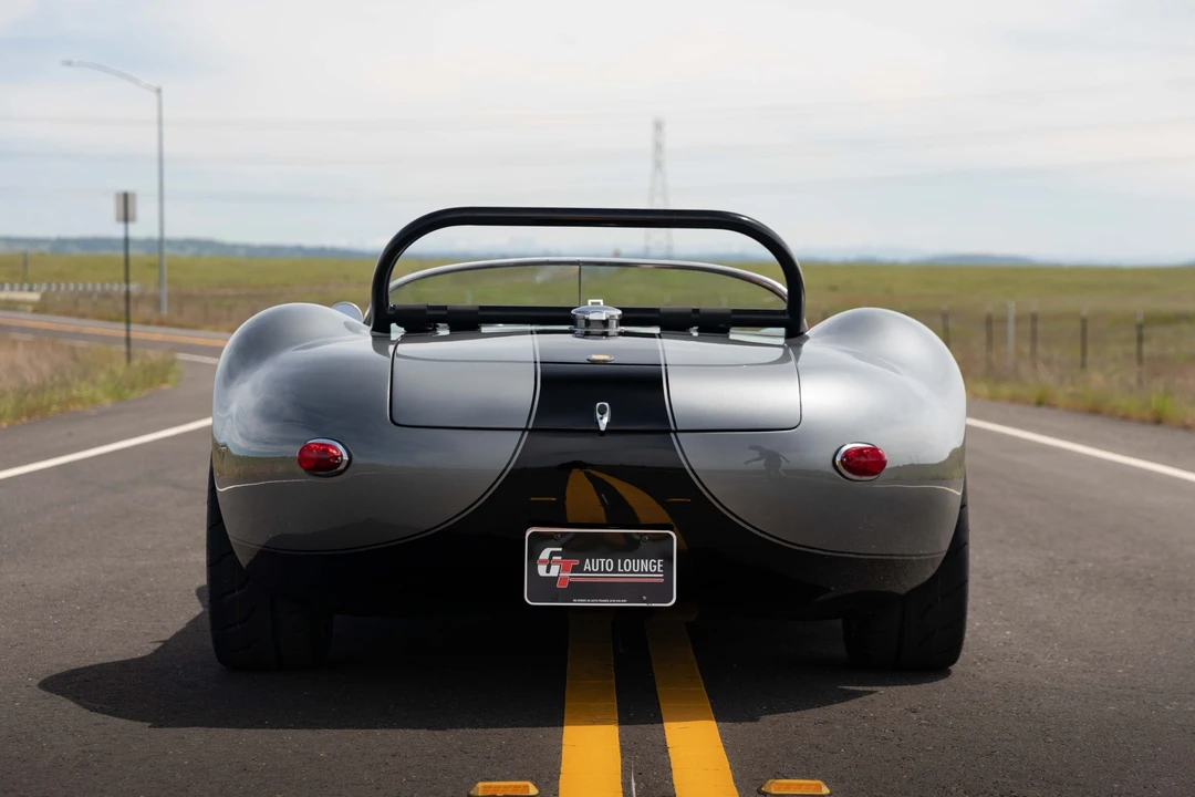Jaguar Replica - Image 31 of 31