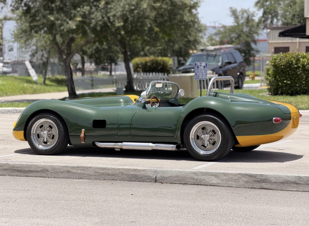 Jaguar Replica - Image 28 of 31
