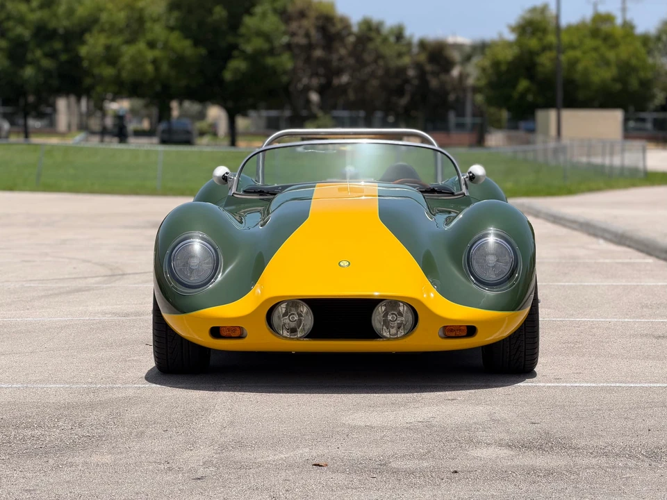 Jaguar Replica - Image 13 of 31