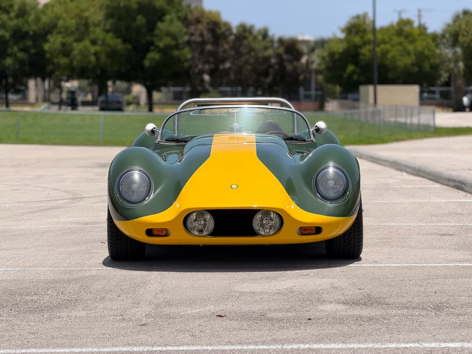 Jaguar Replica - Image 14 of 31