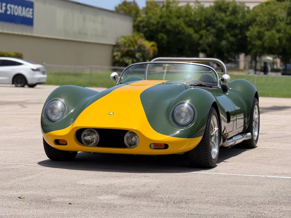 Jaguar Replica - Image 16 of 31