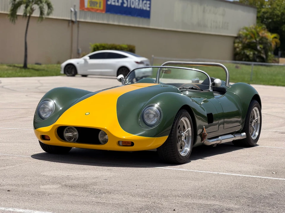 Jaguar Replica - Image 20 of 31