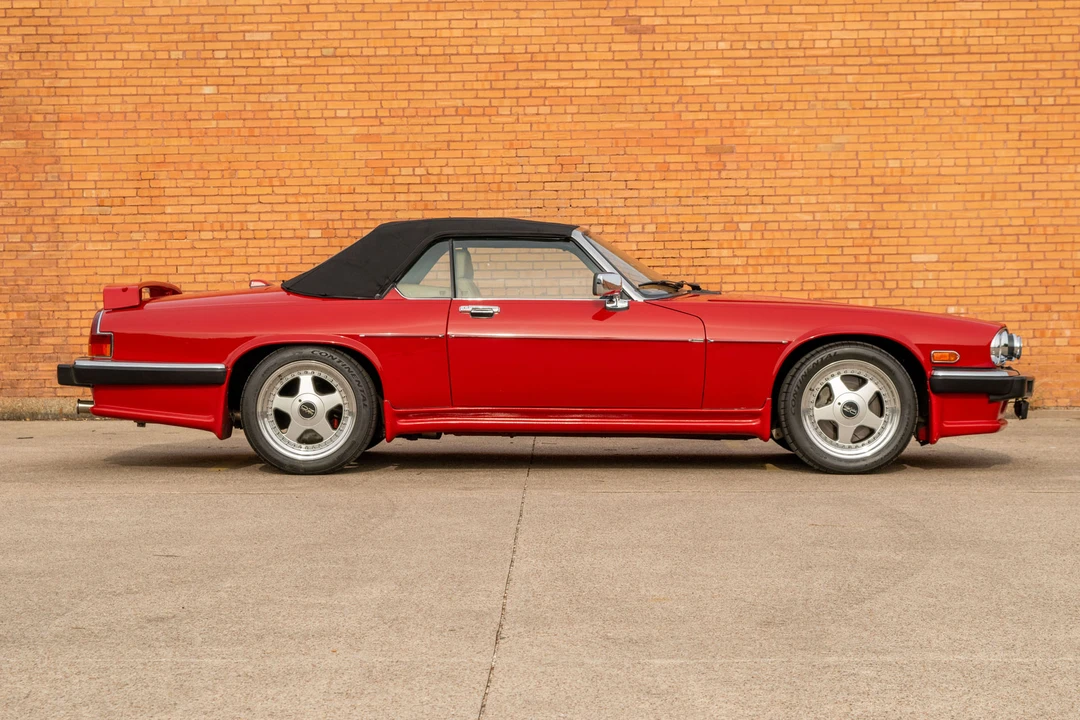 1990 Jaguar XJS Convertible - Image 13 of 31