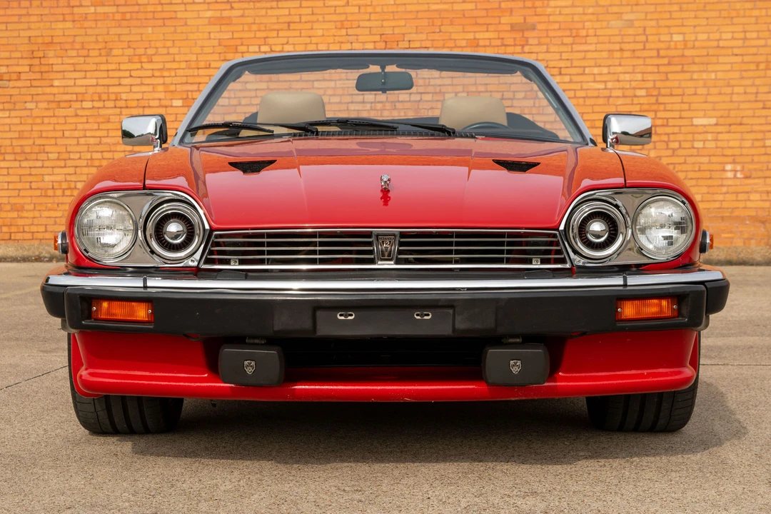 1990 Jaguar XJS Convertible - Image 2 of 31