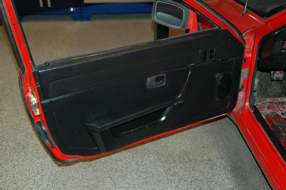 1983 Porsche 944 - Image 22 of 31