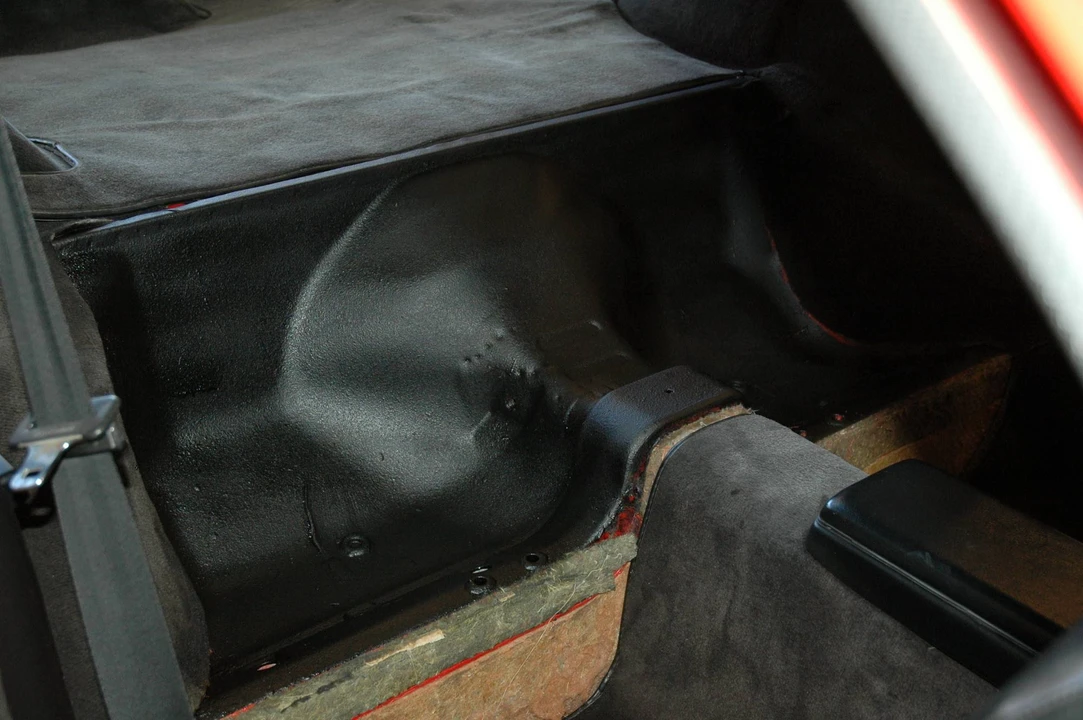 1983 Porsche 944 - Image 5 of 31