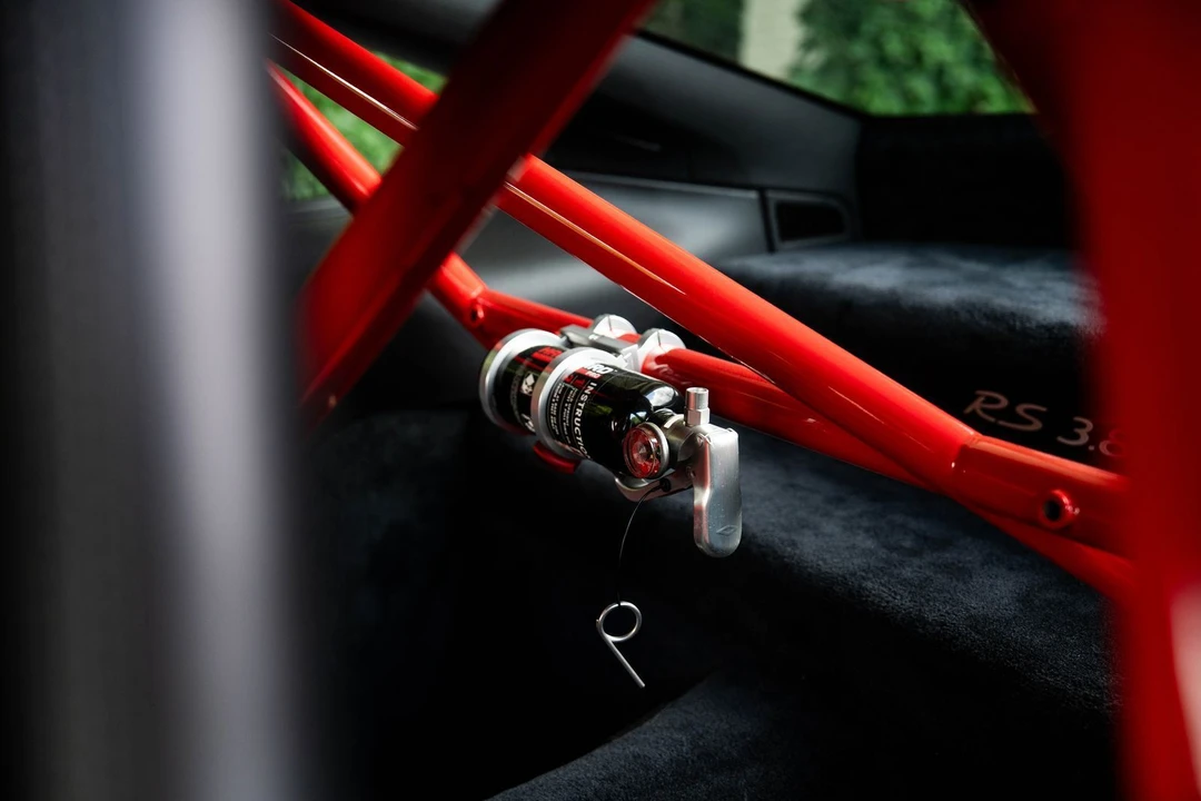 2010 Porsche 997 GT3 RS - Image 25 of 28