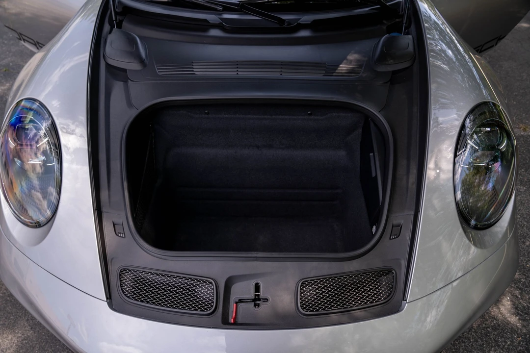 2024 Porsche 992 GT3 Touring - Image 26 of 28