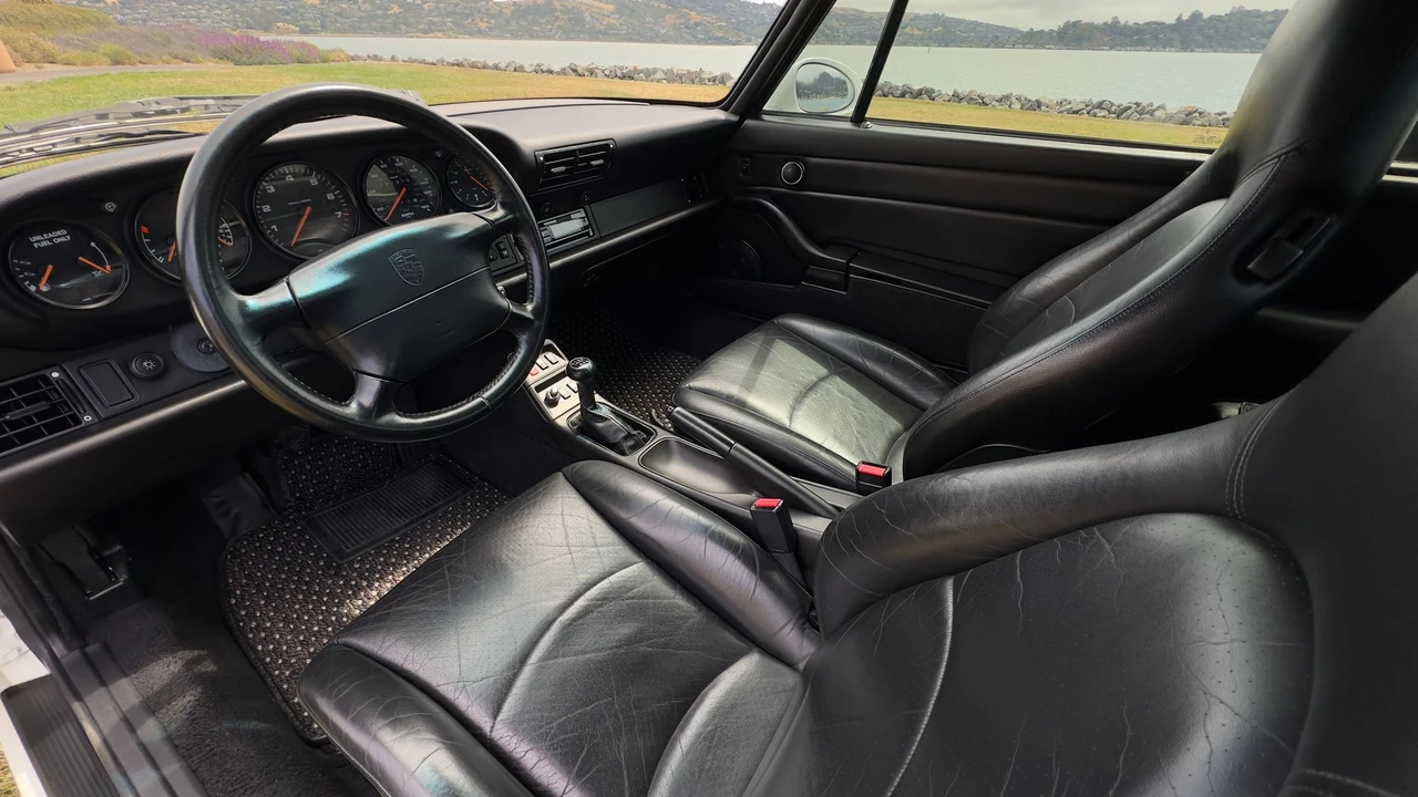 1995 Porsche 993 Carrera - Image 8 of 9