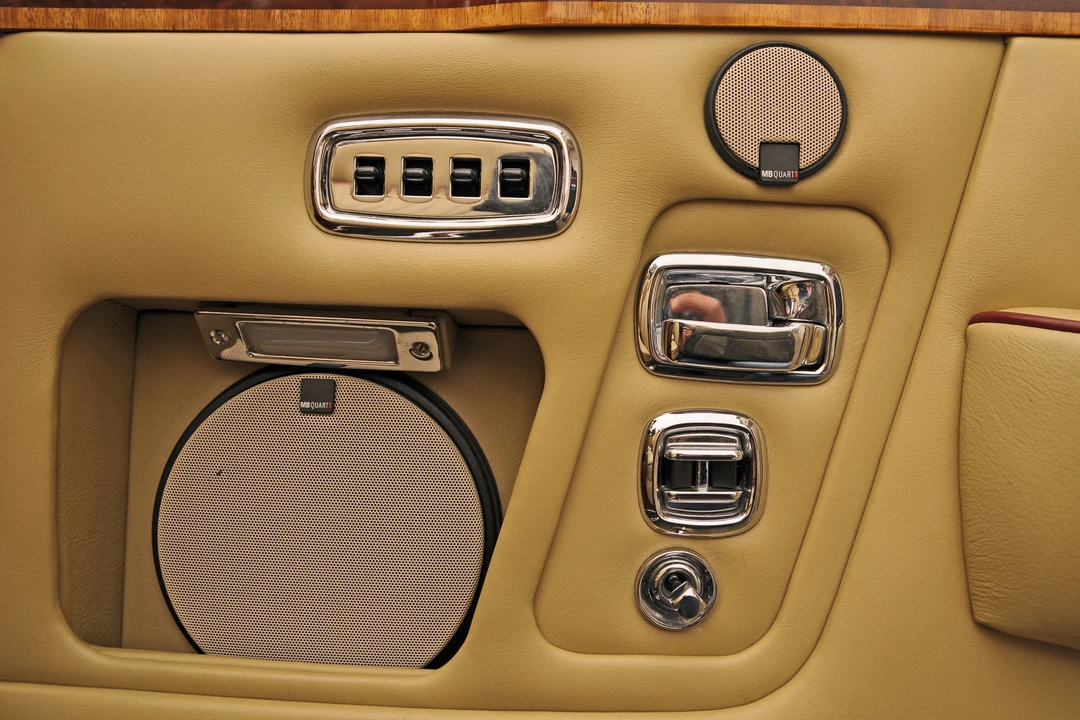 Bentley Continental - Image 13 of 31