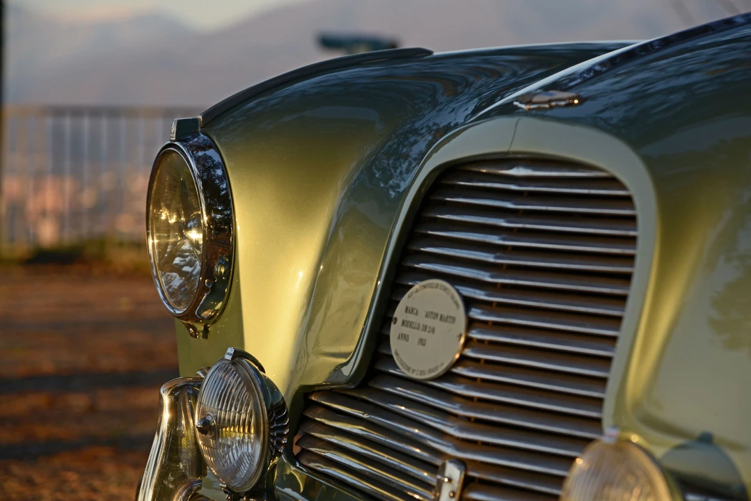 Aston Martin DB1 & DB2 & DB2/4 & DB Mark III - Image 23 of 27