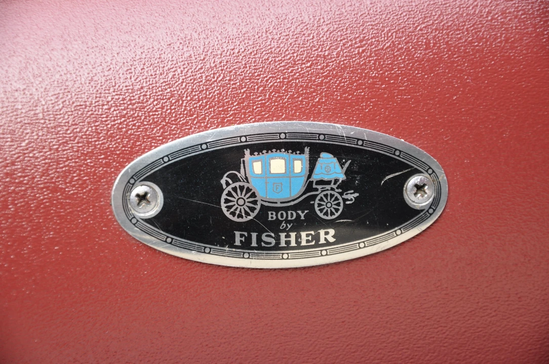 Buick Roadmaster - Image 15 of 29