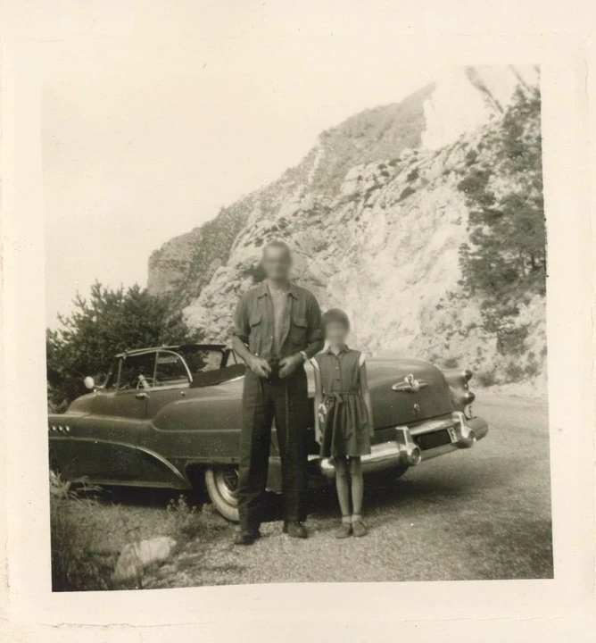 Buick Roadmaster - Image 5 of 29