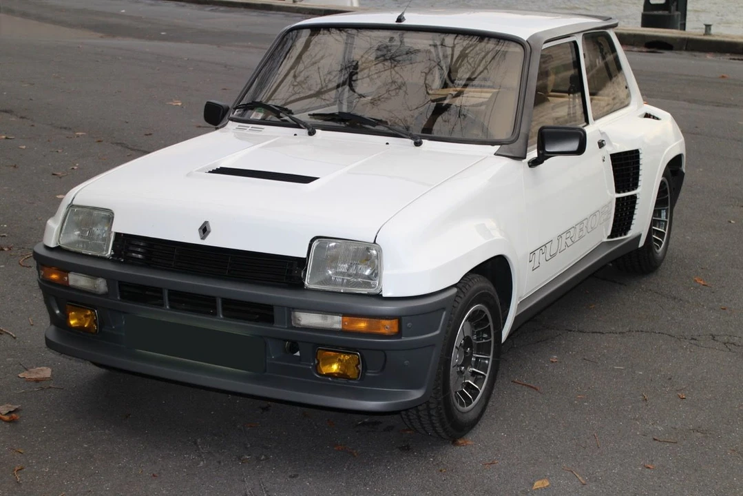 Renault 5 Turbo 2 - Image 5 of 28