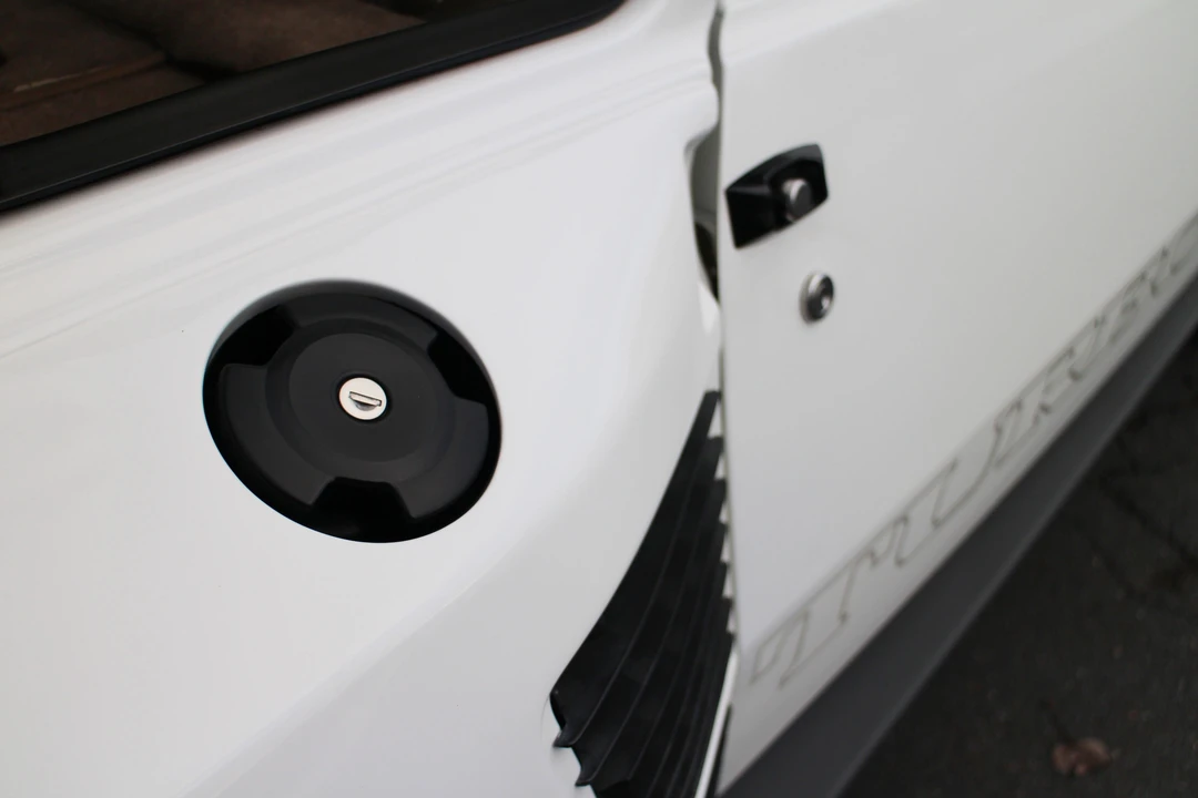 Renault 5 Turbo 2 - Image 23 of 28