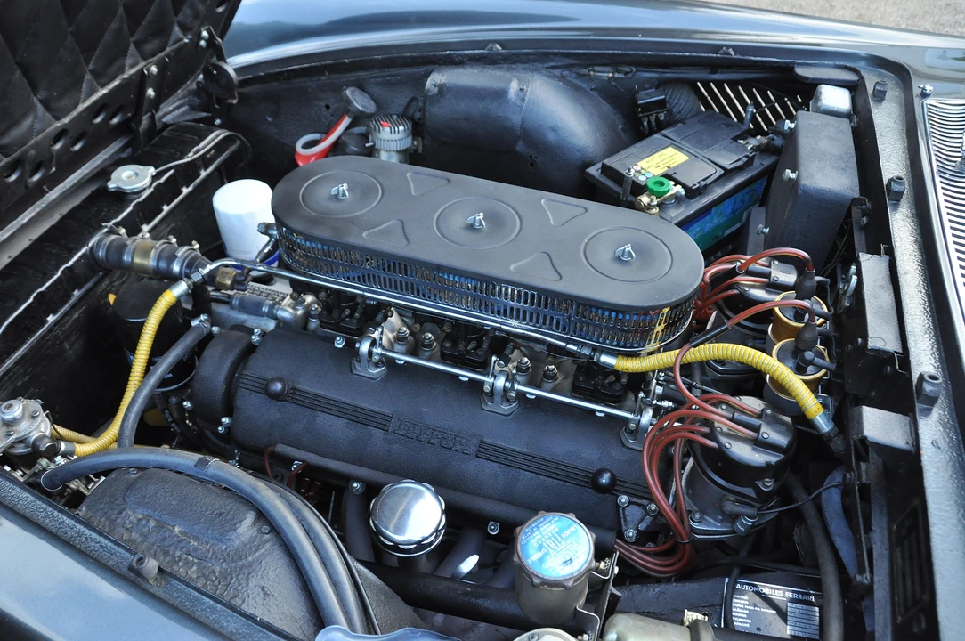Ferrari 250 GTE - Image 9 of 12