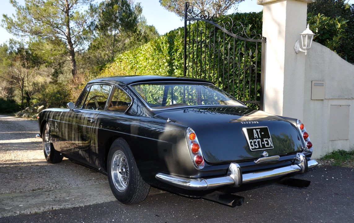 Ferrari 250 GTE - Image 5 of 12