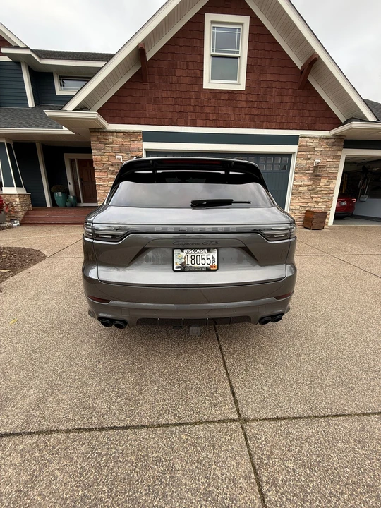 2021 Porsche 9Y0/9Y3 Cayenne GTS - Image 4 of 18