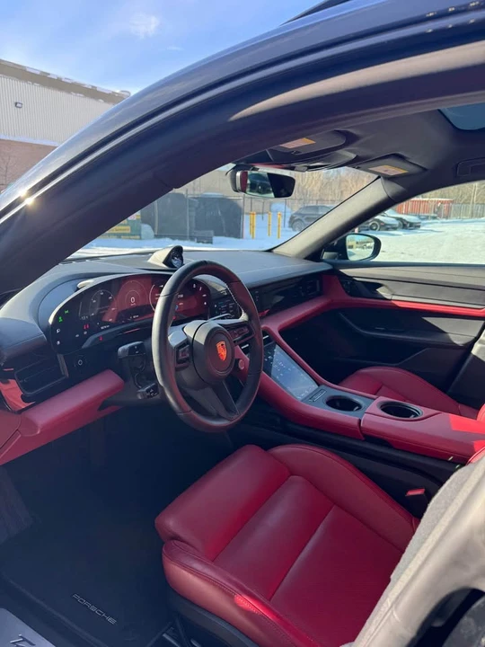 2020 Porsche Taycan 4S - Image 4 of 7