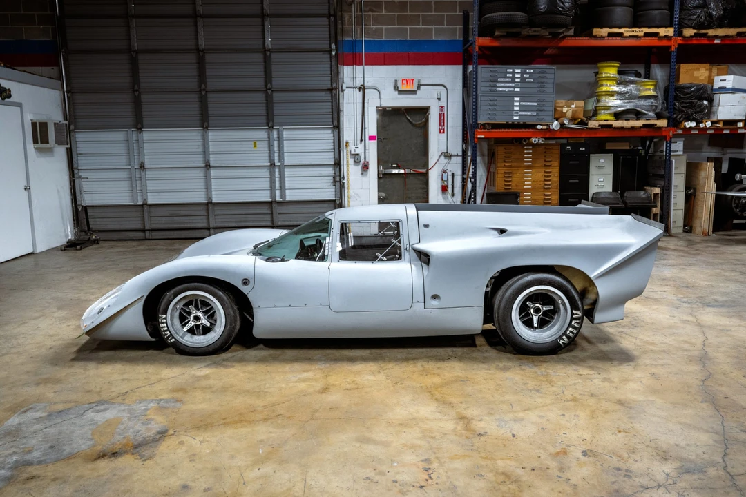 Lola T70 - Image 10 of 31