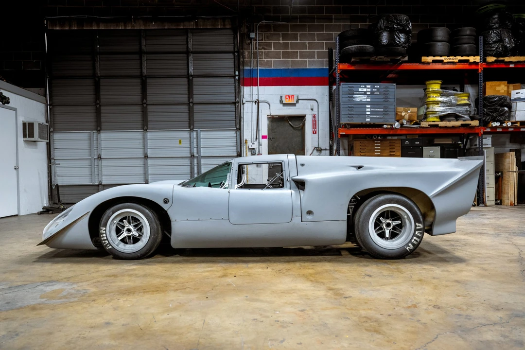 Lola T70 - Image 11 of 31