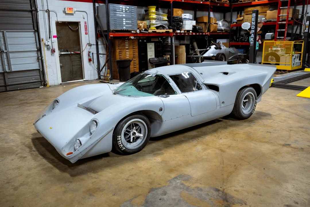 Lola T70 - Image 8 of 31