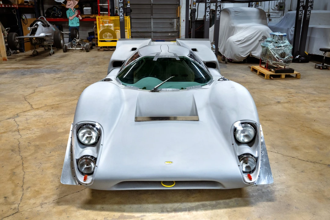 Lola T70 - Image 5 of 31