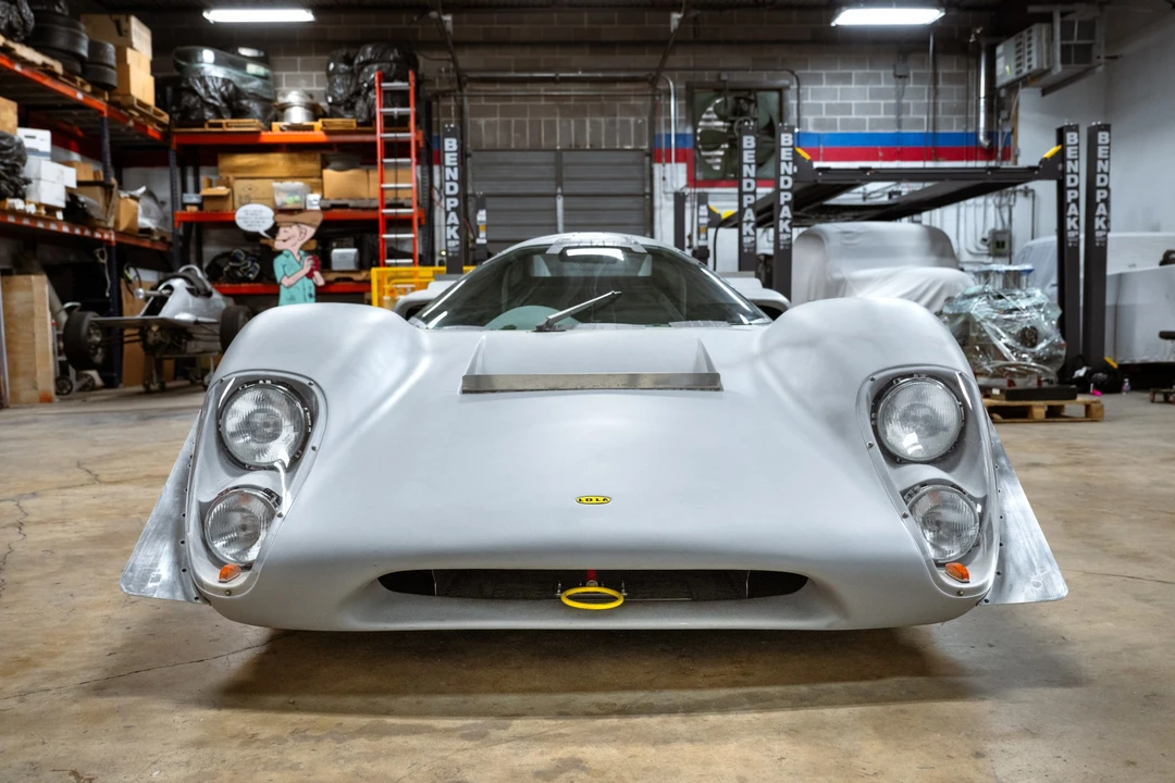 Lola T70 - Image 6 of 31