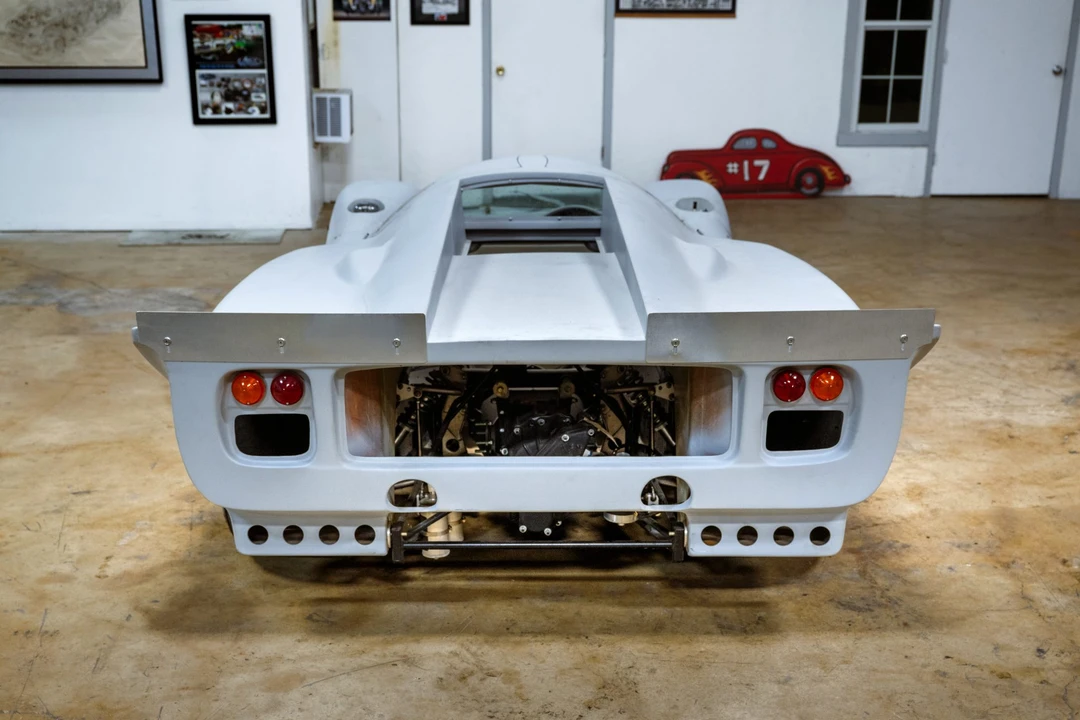 Lola T70 - Image 15 of 31