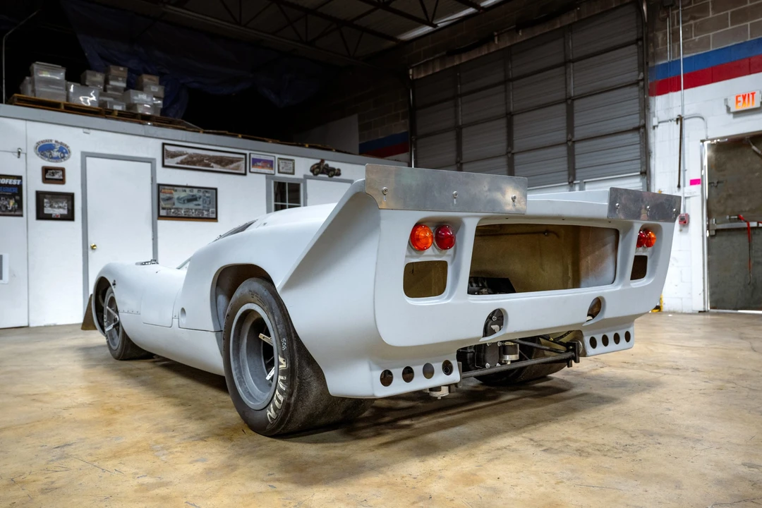Lola T70 - Image 14 of 31