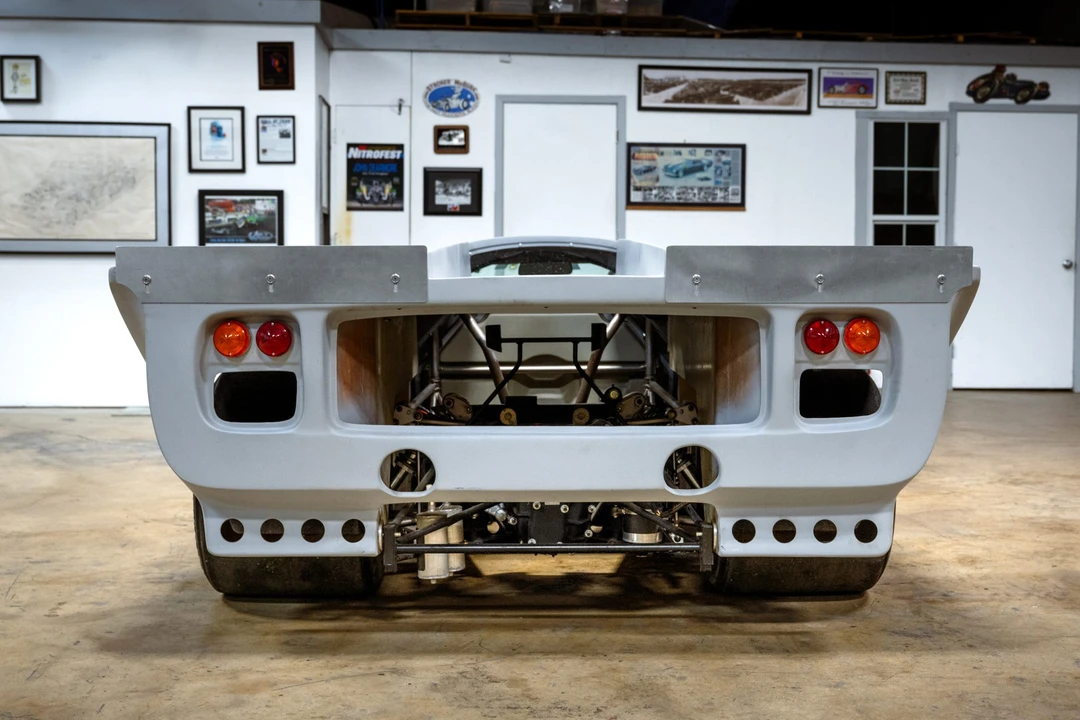 Lola T70 - Image 17 of 31