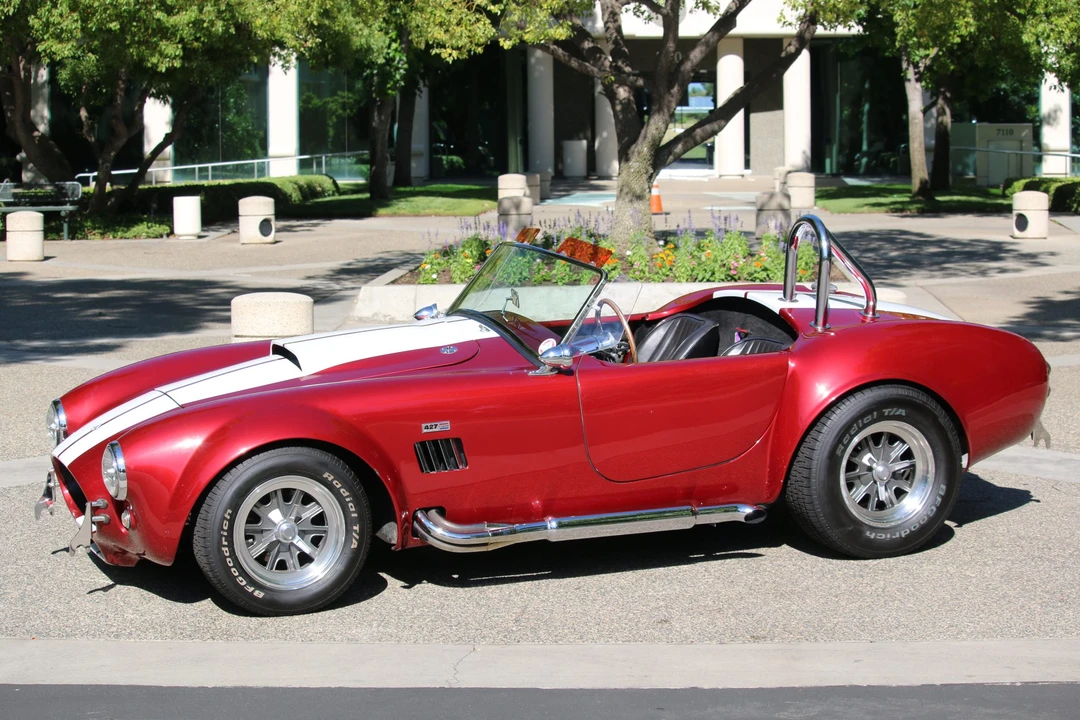 Shelby Cobra Replica - Image 18 of 31