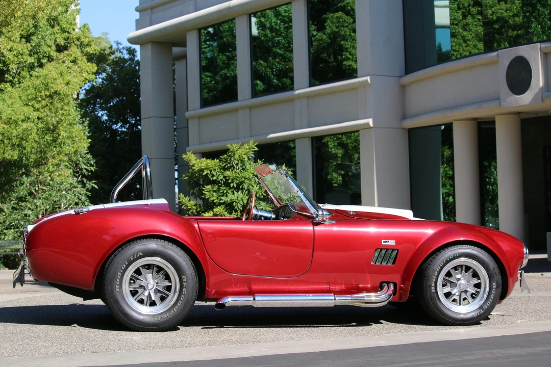 Shelby Cobra Replica - Image 12 of 31